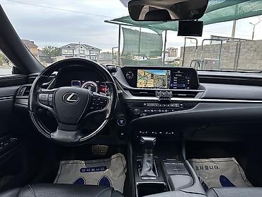 80 б4: Lexus ES: 2019 г., 2.5 л, Автомат, Бензин, Седан — 8
