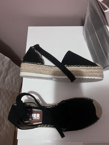 Women's Sneakers and athletic shoes: Reebok, 37, bоја - Roze — 15