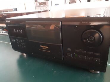 Zvučnici i stereo sistemi: Sony CDP-CX 200 plejer lepo ocuvan, ima mnogo funkcija. Sve sto sam na lalafo.rs — 5 Zvučnici i stereo sistemi: Sony CDP-CX 200 plejer lepo ocuvan, ima mnogo funkcija. Sve sto sam — 5