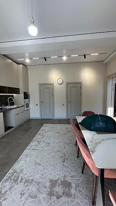 Продажа коттеджей и домов: 5 комнат, 412 м², 4 соток, Бишкек, ул. Ахунбаева / Малдыбаева — 21