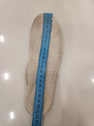 Детская обувь: АРТАПЕДИЧЕСКИ КРОССОВКИ ИЗ НАТУРАЛЬНОЙ КОЖИ. РПЗМЕР 33 . ВТОРЕ — 7