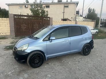 обшивка на фит: Honda Fit: 2002 г., Автомат, Бензин, Хэтчбэк — 1