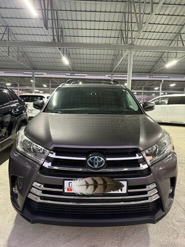 машины не дорого: Toyota Highlander: 2019 г., 3.5 л, Автомат, Гибрид, Жол тандабас