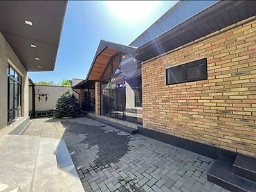 Долгосрочная аренда домов: 300 м², 6 комнат, Парковка, Теплый пол, Балкон застеклен — 4