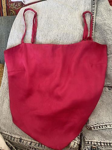 bandana: Stradivarius qadın topu - Rəng: tünd çəhrayı/berry - Model: bandana — 1