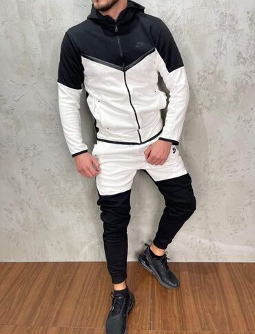 Trenerke: Veličine M L XL XXL veličine za samo 4400 din na lalafo.rs — 2 Trenerke: Veličine M L XL XXL veličine za samo 4400 din — 2
