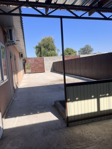 Посуточная аренда комнат: Новая гостиница для гостей города и не только. 2-3-4 местные номера — 23