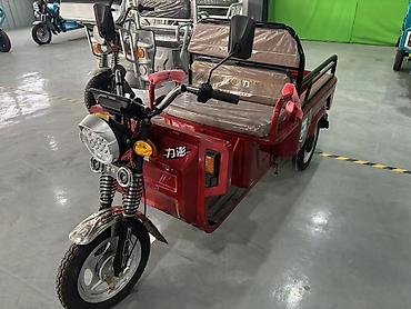 Легкий грузовой транспорт: Легкий грузовик — 12