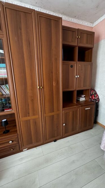 Шкафы для одежды: Шкаф для одежды, книг. Самовывоз, разбор и сбор самим сделать и — 2