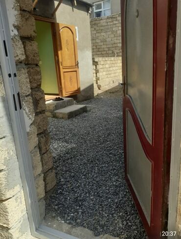 yeni ramanida evler: Поселок Бинагади 1 комната, 30 м², Нет кредита, Свежий ремонт