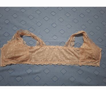 Brushalteri, Bralete: Više komada novih bruseva vel 90 c d f Primark cena po kom. Crni i — 2