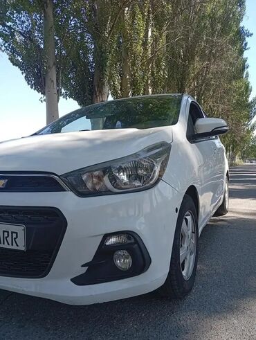 подкрылок машины: Chevrolet Spark: 2017 г., 1 л, Автомат, Бензин