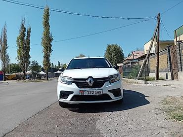 byd e2 2025: Renault Logan: 2018 г., Газ, Седан — 1
