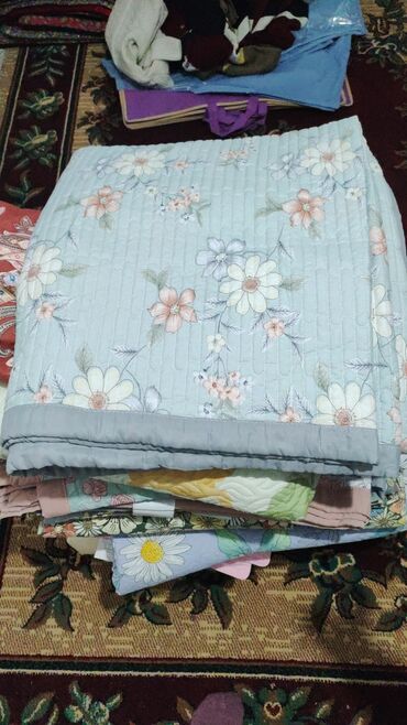 шелковое постельное белье цена: В наличии двух спальные односпальные одеяло покрывало в отличном
