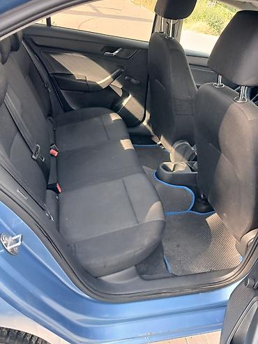 skoda fabia: Skoda Rapid: 2016 г., 1.6 л, Автомат, Седан — 7