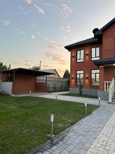 mega hous: Продаю 2х этажный дом 350м2 с подвалом 7 сотых Записывайтесь на — 9