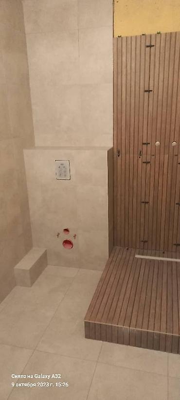 Монтаж и замена сантехники: Современное пространство общественного туалета, разработанное с учетом — 3