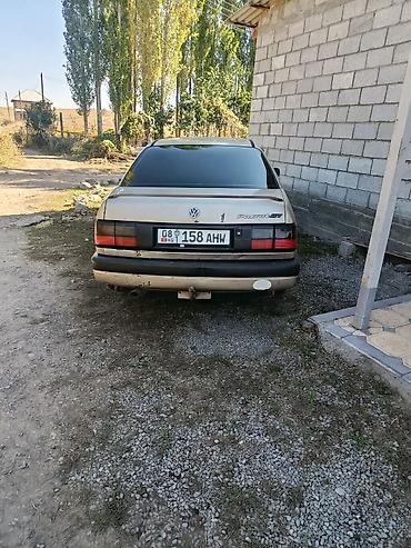 2107 2011: Volkswagen Passat: 1990 г., 1.8 л, Механика, Газ, Седан — 4
