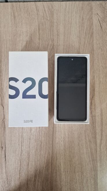 сетевой шнур: Samsung Galaxy S20, түсү - Кара