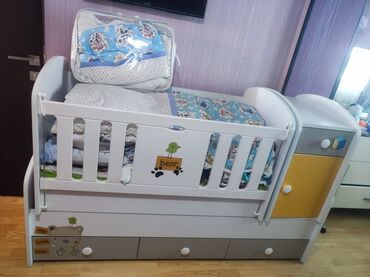 çınqıl qiyməti: Для девочки и мальчика, Колыбель