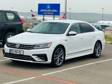 Volkswagen: Volkswagen Passat: 2018 г., 2 л, Робот, Бензин, Седан