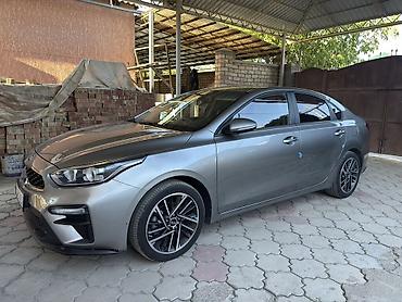дешевые машины: Kia K3: 2019 г., 1.6 л, Вариатор, Бензин, Седан — 2