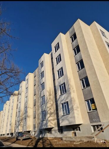 участки под бизнес: 1 комната, 42 м², Индивидуалка, 4 этаж, ПСО (под самоотделку)