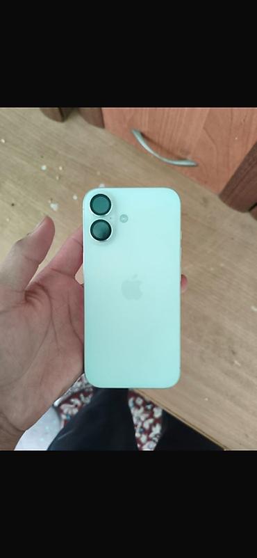 aifon: 16 IPhone в светлом белом цвете. Смартфон с плоскими гранями, двойной — 1