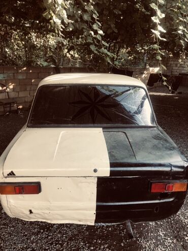 xəzər maşın: VAZ (LADA) 2111: 1.2 l | 1981 il 20000000 km Sedan