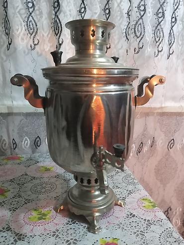 2 gozlu qaz peci: Samovar – klassik kömür/sobaya bənzər yanacaqla işləyən metal çay — 1