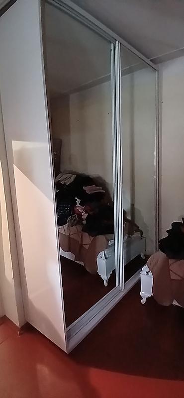 Ayna qapılı sürgülü dolab,, SINIGI YOXDU, BÖYÜKDÜ, 270 HÜNDÜRLÜK,,