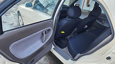 cron: Mazda Cronos: 1994 г., Механика, Бензин, Седан — 8