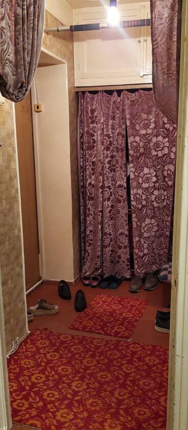 Köhnə tikili: Bakı, Bakıxanov qəs., 2 otaqlı, Köhnə tikili, m. Neftçilər, 40 kv. m — 6