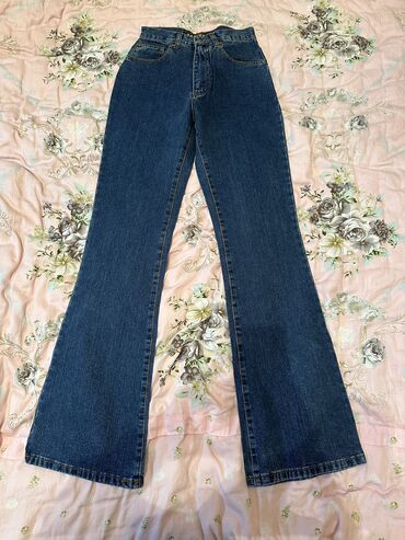 женские джинсы американки: Клеш, Высокая талия