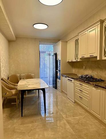 Продажа квартир: 5 и более комнат, 205 м², Элитка, 2 этаж — 10