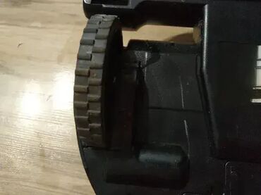 Robot usisivači: Nemam bazu I punjac. Prodaje se kao neispitan na lalafo.rs — 10 Robot usisivači: Nemam bazu I punjac. Prodaje se kao neispitan — 10