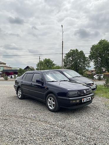 Volkswagen: Volkswagen Vento: 1996 г., 2 л, Автомат, Бензин, Седан — 2