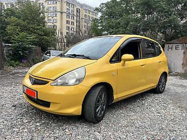 honda git: Honda Fit: 2005 г., 1.3 л, Механика, Бензин, Хэтчбэк — 1
