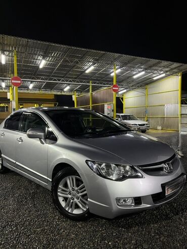 шины размер 18: Honda Civic: 2008 г., 2 л, Автомат, Бензин, Седан