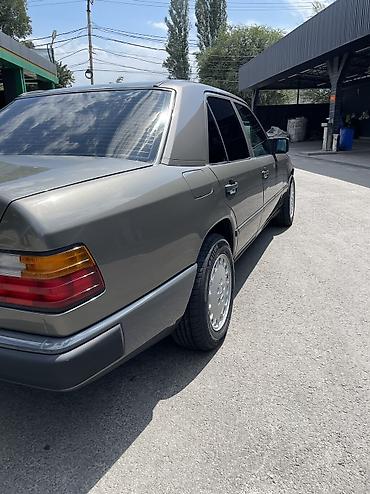 bud e9: Mercedes-Benz W124: 1988 г., 2.3 л, Механика, Бензин, Седан — 4
