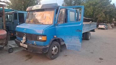 коробка опель вектра б: Жүк ташуучу унаа, Mercedes-Benz, Дубль, 4 т, Колдонулган