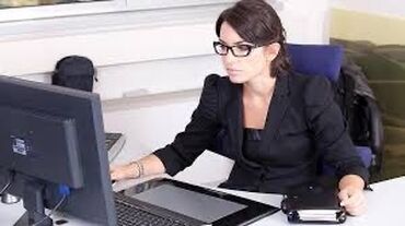 Hostes, qeydiyyatçılar: Hostes, qeydiyyatçı tələb olunur, İstənilən yaş, 1 ildən az təcrübə