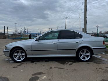 продаю в связи переездом: BMW 5 series: 1999 г., 2 л, Механика, Бензин, Седан