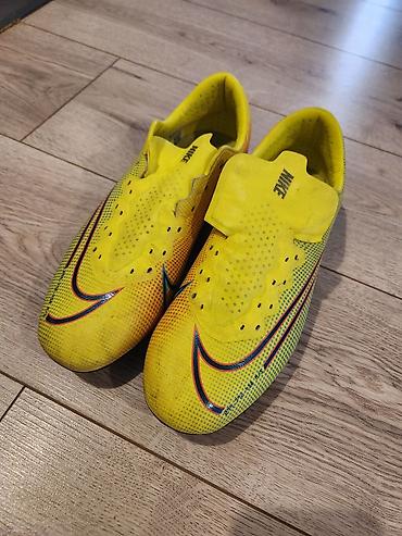 Бутсы: Футбольные бутсы Nike Mercurial (FG) —оригинал 39размер — 2