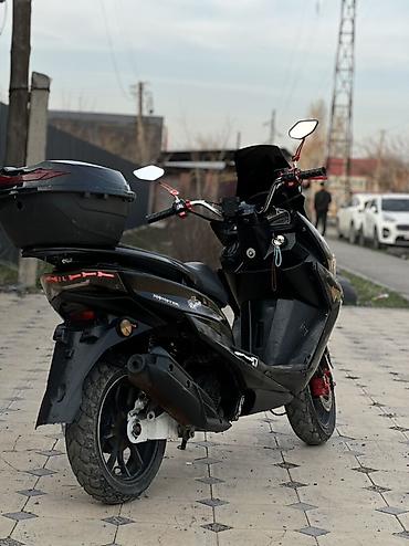 Скутеры: Тип скутера 150 куб. см, Бензин, Б/у — 2