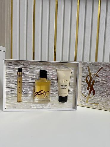 don şəkilləri çəkmək: Givenchy, Lancôme və Giorgio Armani brendlərindən qadın ətir dəstləri — 7