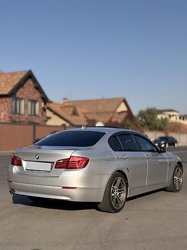 song plus: BMW 5 series: 2010 г., 3 л, Автомат, Бензин, Седан — 4