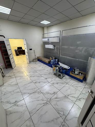 Коммерческая недвижимость: Продажа офисов 125 м², С ремонтом, Многоэтажное здание, 1 этаж — 3