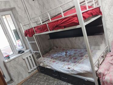 этажный кровать: Двухъярусная кровать, Для девочки, Для мальчика, Б/у