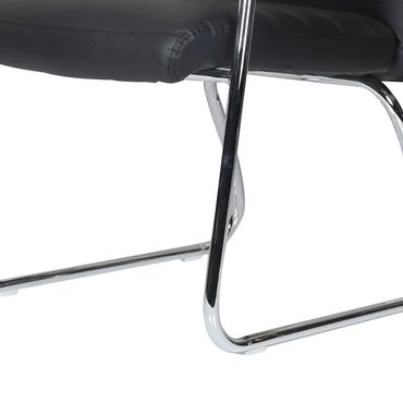 Офисные стулья: Офисный стул, цвет - Черный, Другой материал — 10